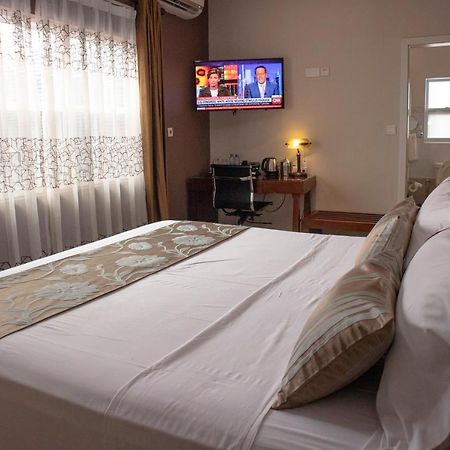 Frederick'S Lodge Kumasi Eksteriør bilde
