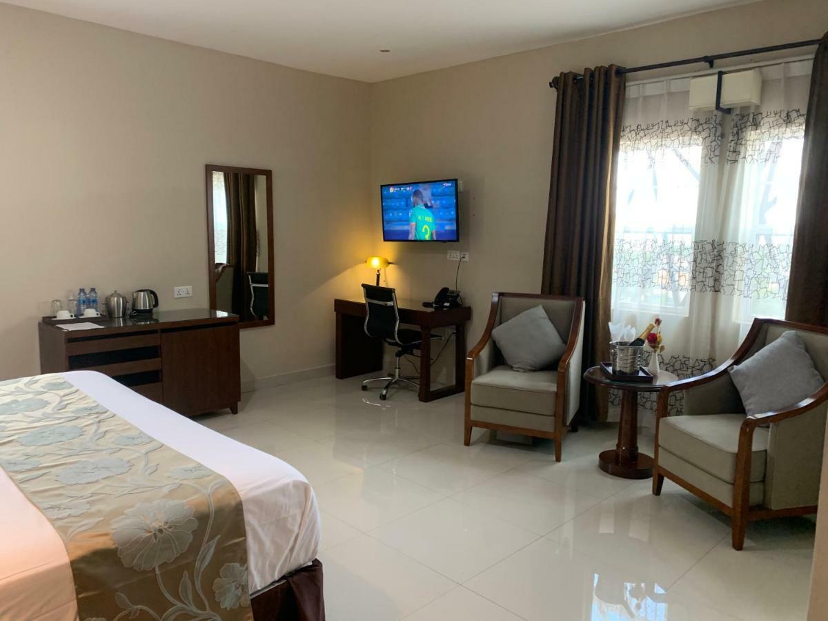 Frederick'S Lodge Kumasi Eksteriør bilde