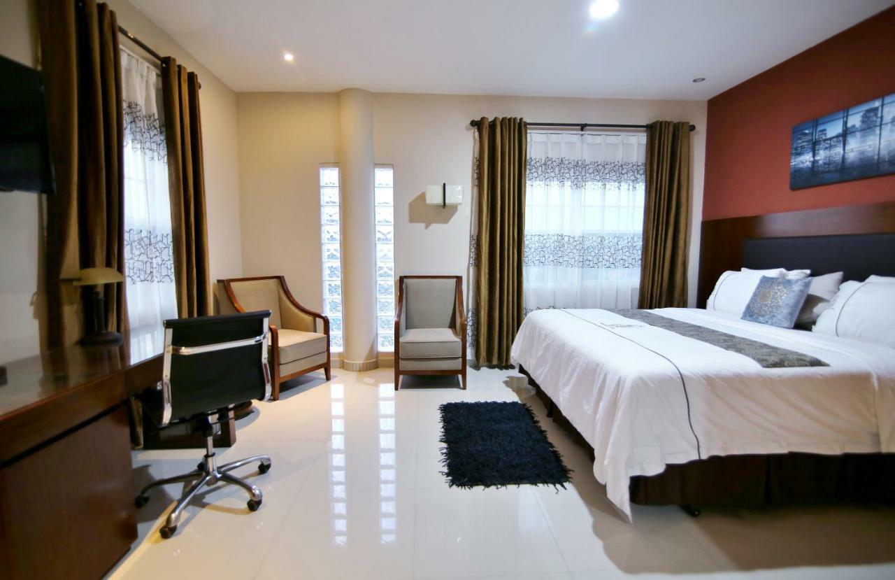 Frederick'S Lodge Kumasi Eksteriør bilde